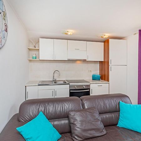 Apartment Ive Mlini Eksteriør bilde